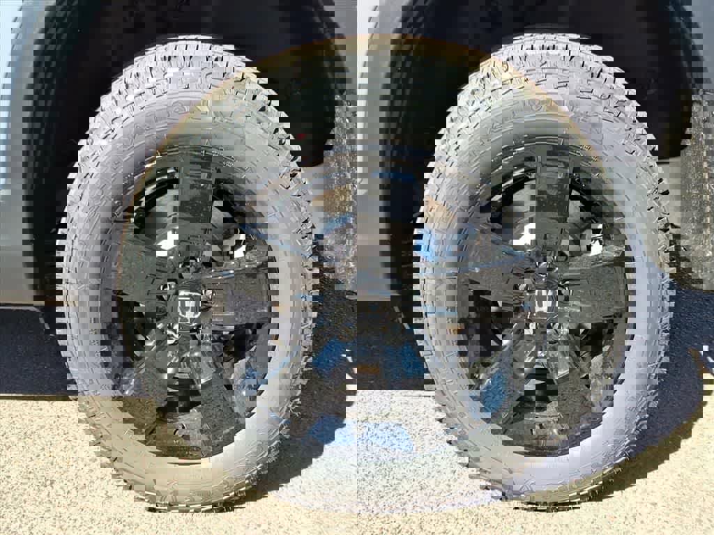 New 2026 Honda Ridgeline Black Edition image 8