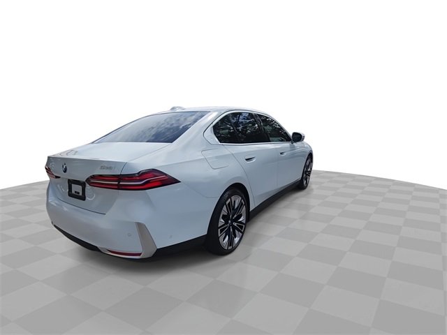 Used 2024 BMW 530i 530i w/ Premium Package image 8