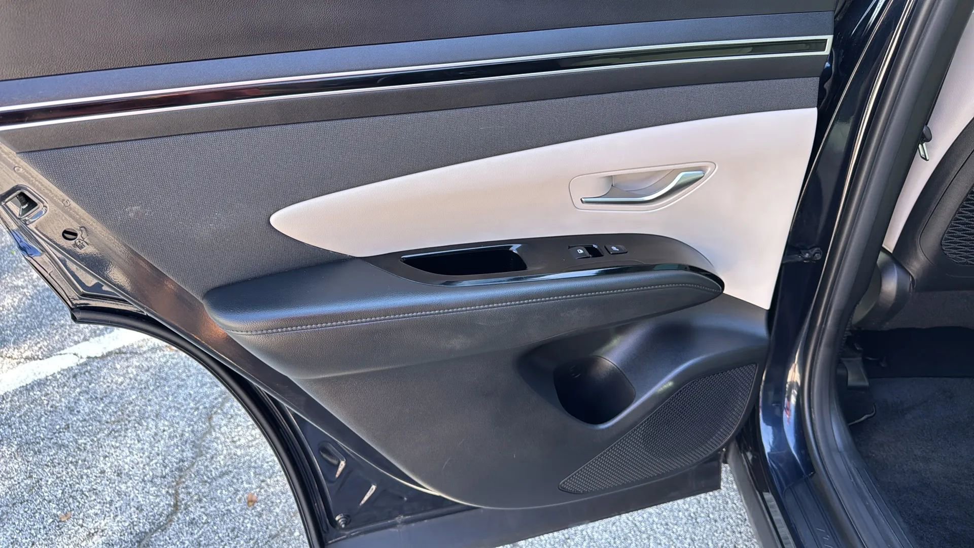 Used 2022 Hyundai Tucson Limited image 33