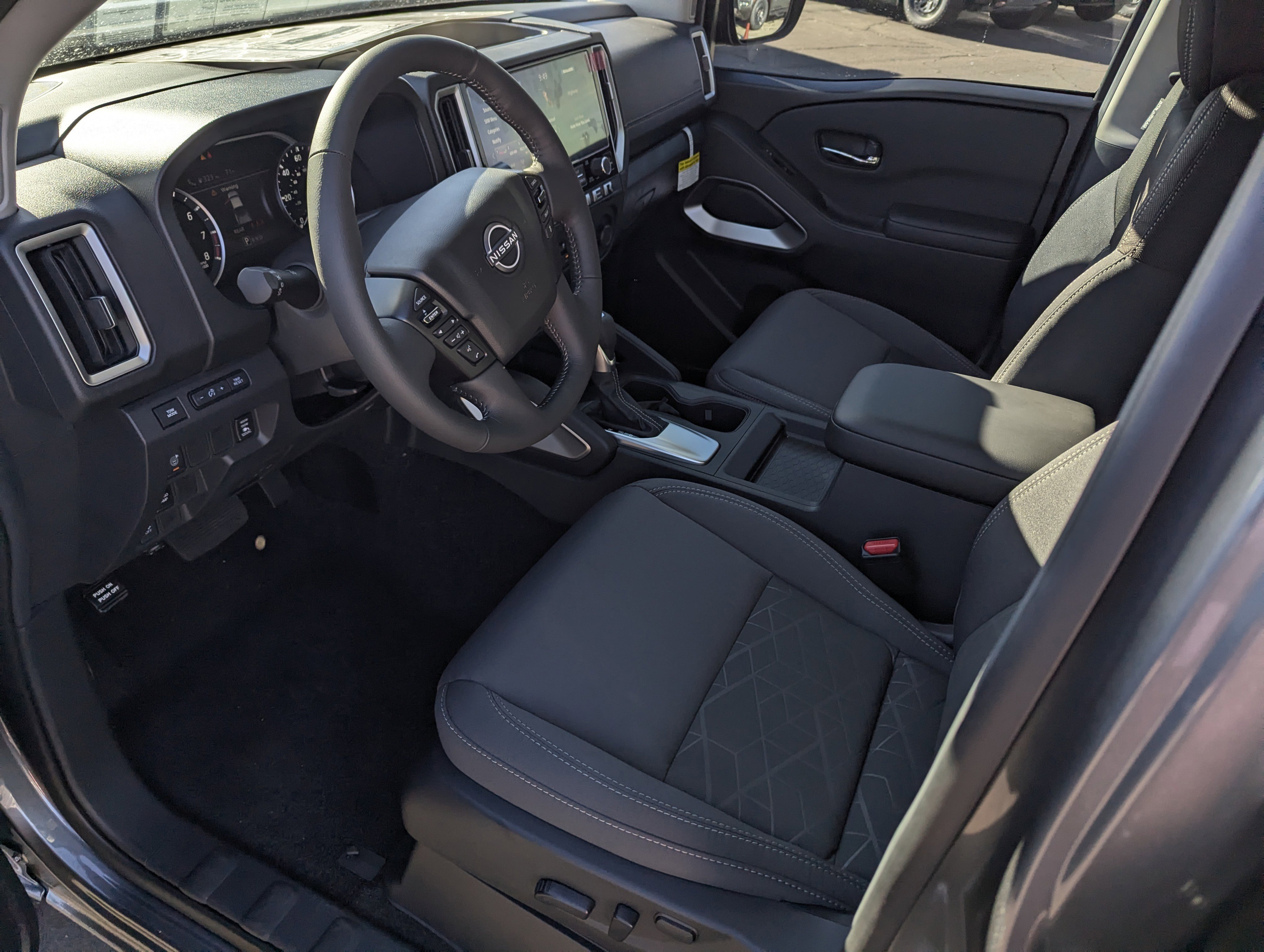 New 2026 Nissan Frontier SV image 10