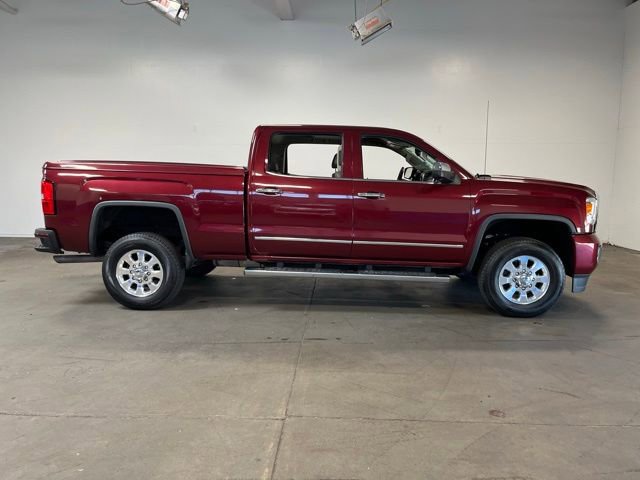 Used 2015 GMC Sierra 2500 Denali RWD image 2