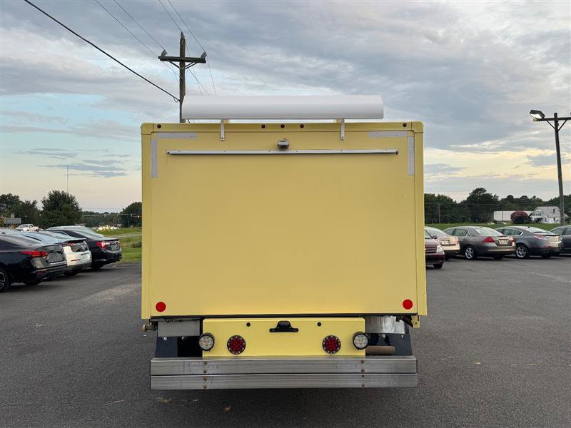 Used 2019 Ford E-450 and Econoline 450 Super Duty w/ Power Windows & Locks Group image 6