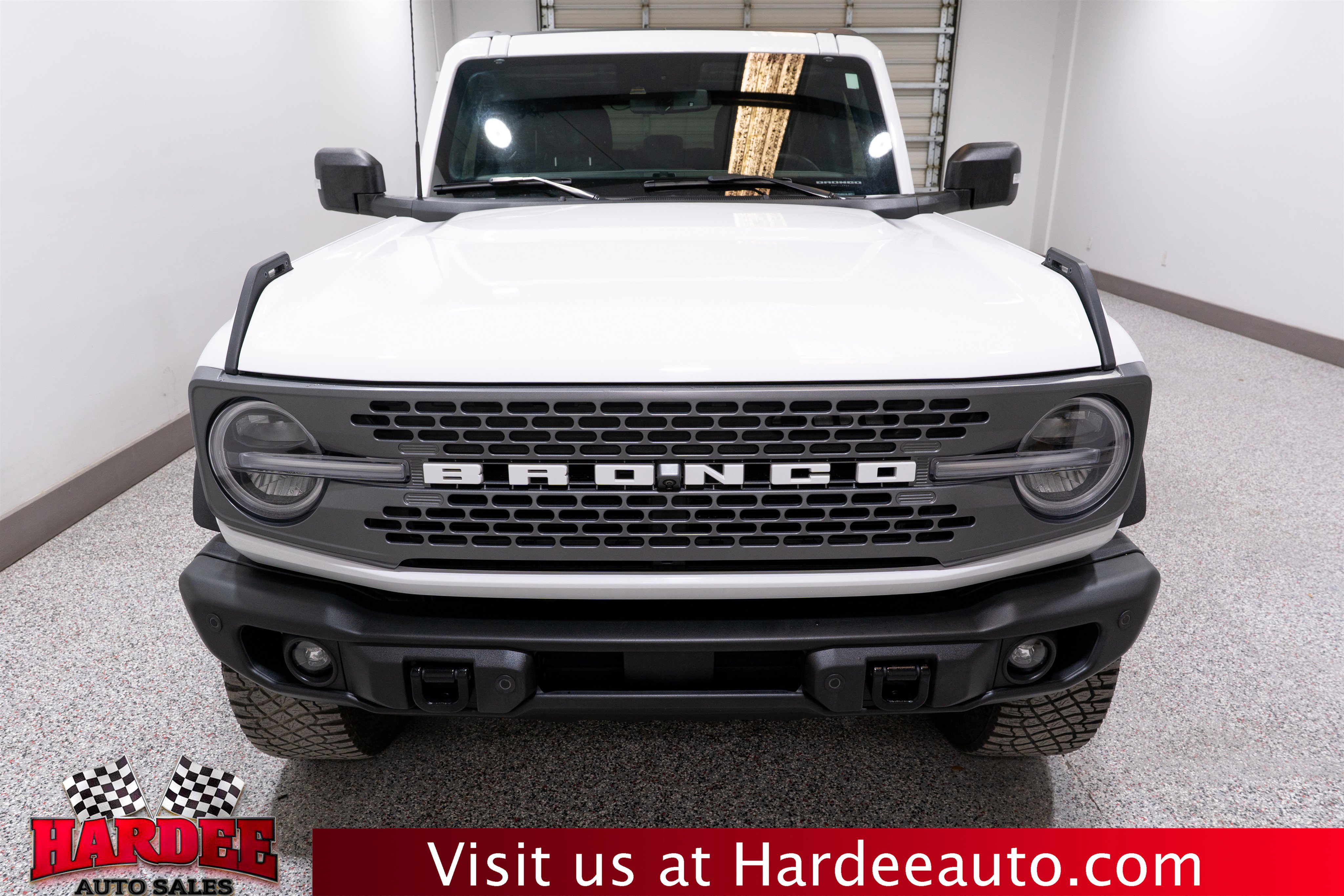 Used 2023 Ford Bronco Badlands w/ Sasquatch Package AWD/4WD image 7