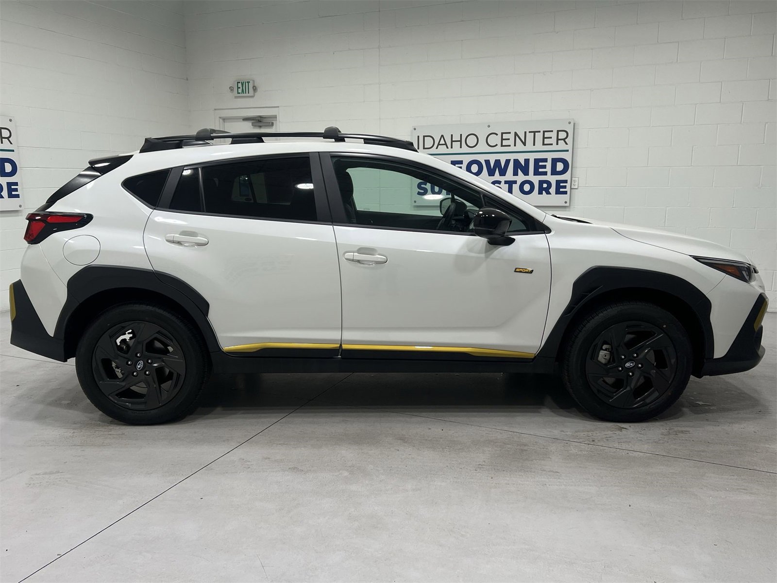 Certified 2025 Subaru Crosstrek 2.5i Sport w/ Crosstrek Mirror Package image 9