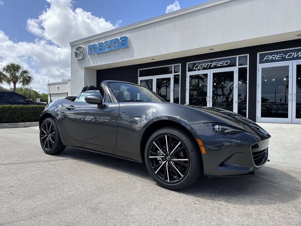 New 2026 MAZDA MX-5 Miata Grand Touring RWD image 22