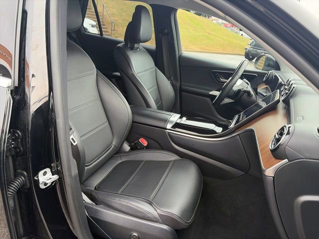 Used 2024 Mercedes-Benz GLC 300 image 37