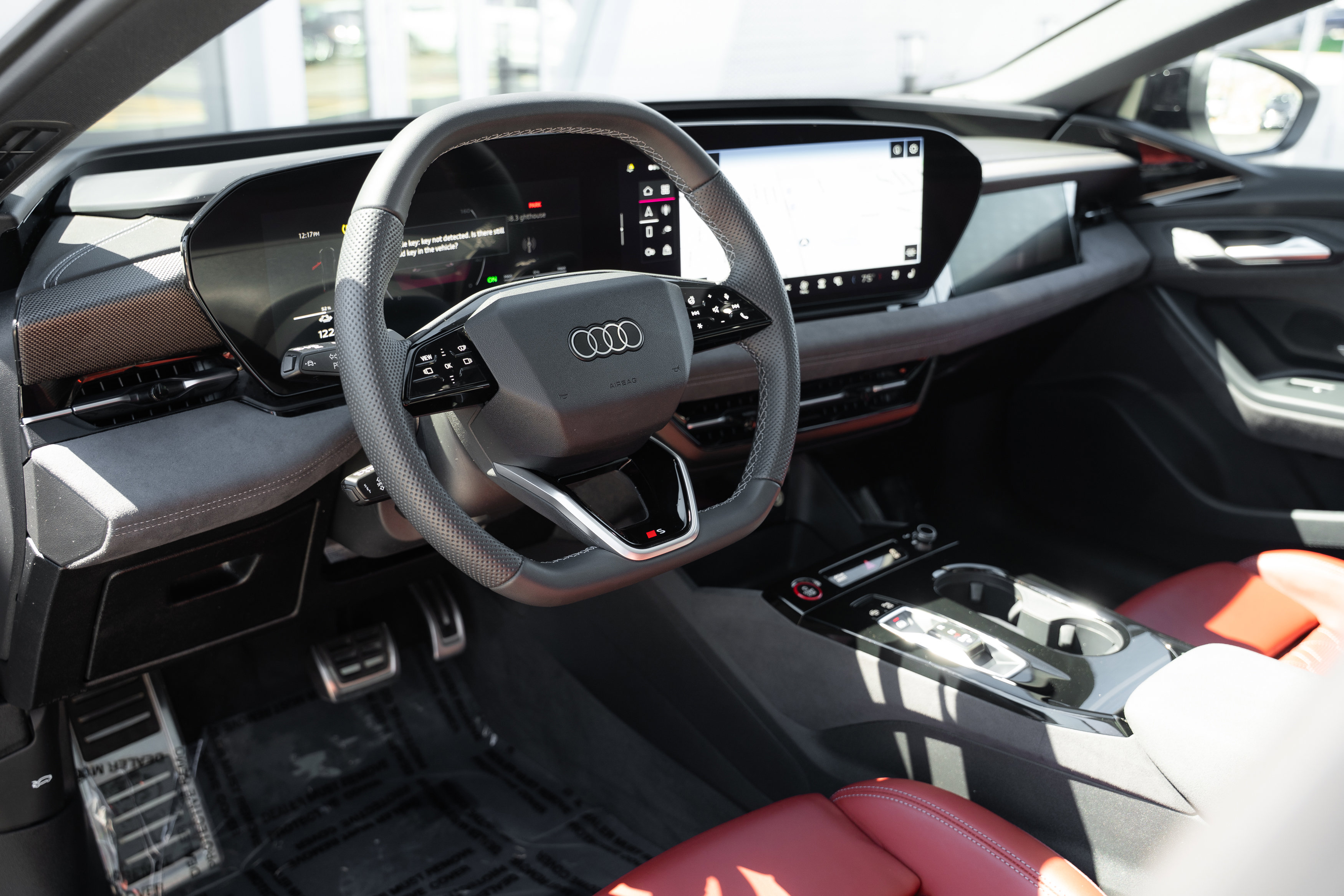 Certified 2025 Audi S6 e-tron Prestige w/ 21" Black Optic Package image 11