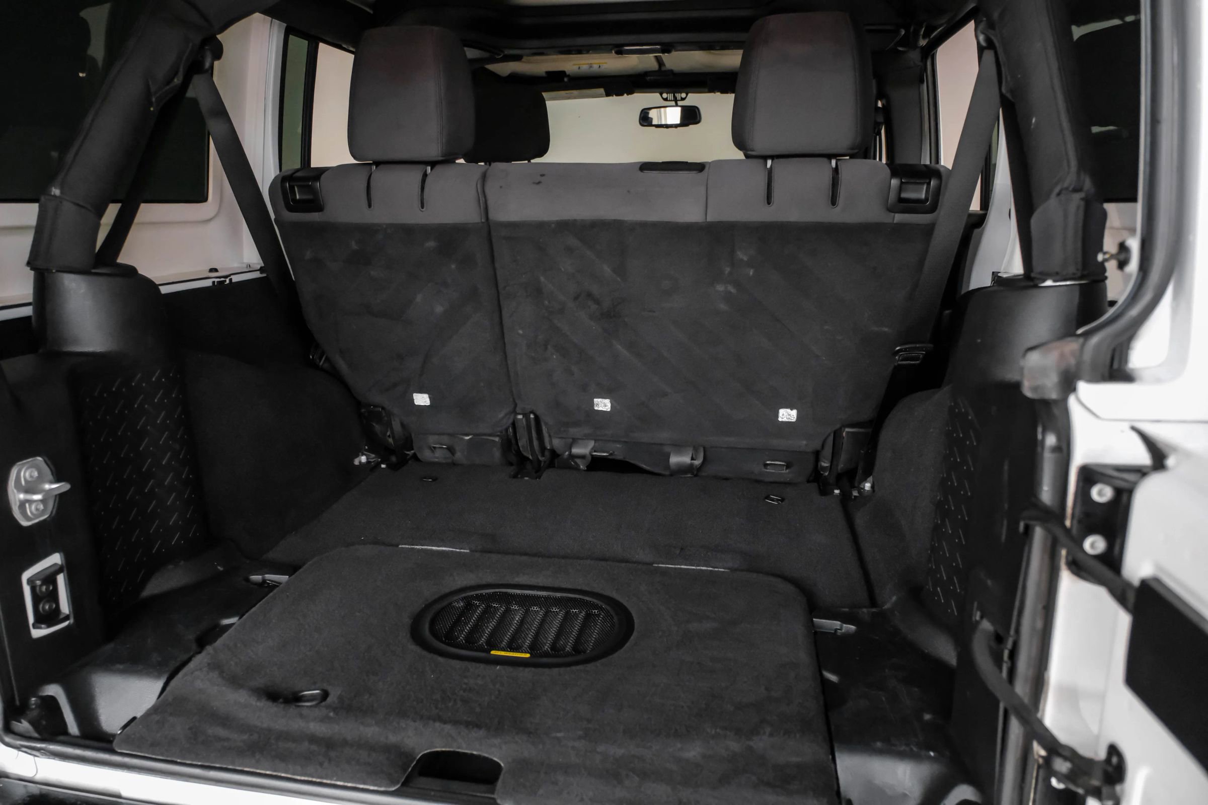Used 2017 Jeep Wrangler Unlimited Sahara AWD/4WD image 44