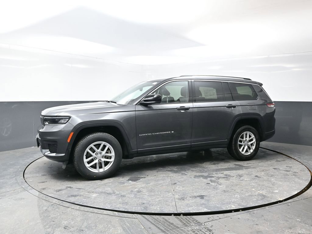 Used 2023 Jeep Grand Cherokee L Laredo image 10