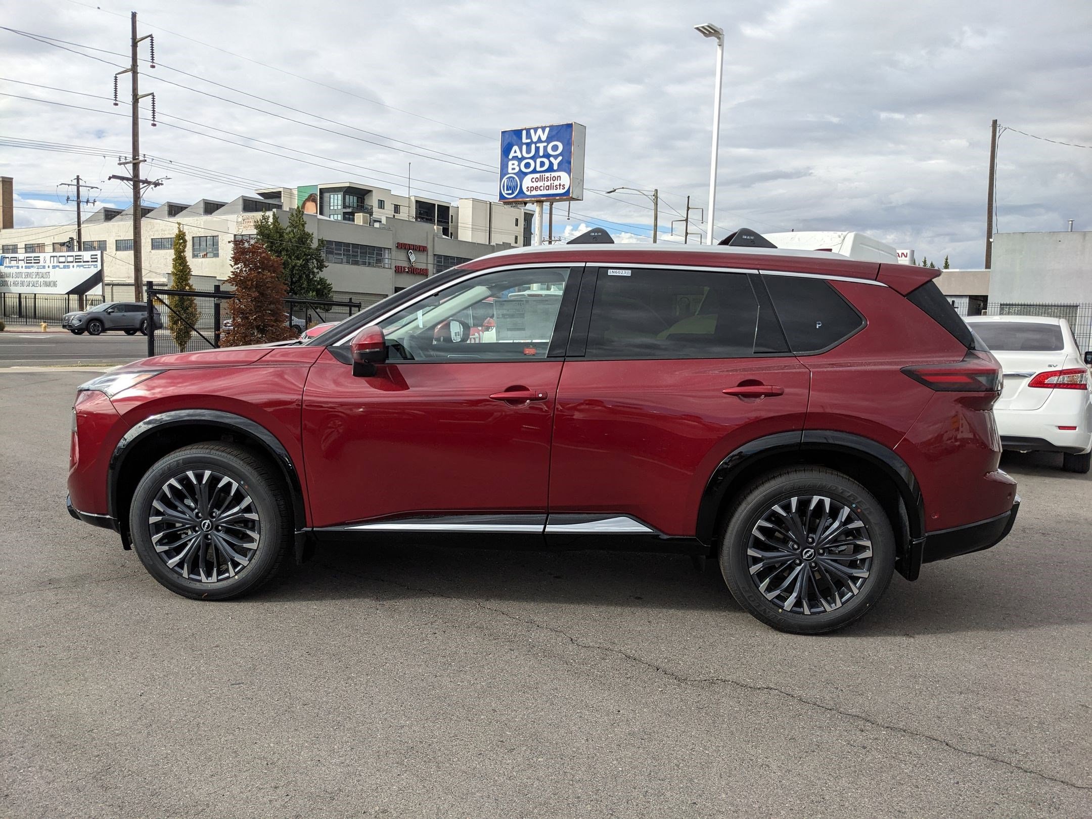 New 2026 Nissan Rogue Platinum image 9