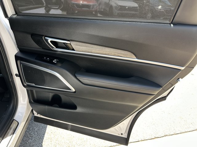 Certified 2021 Kia Telluride SX w/ SX Prestige Package AWD/4WD image 18