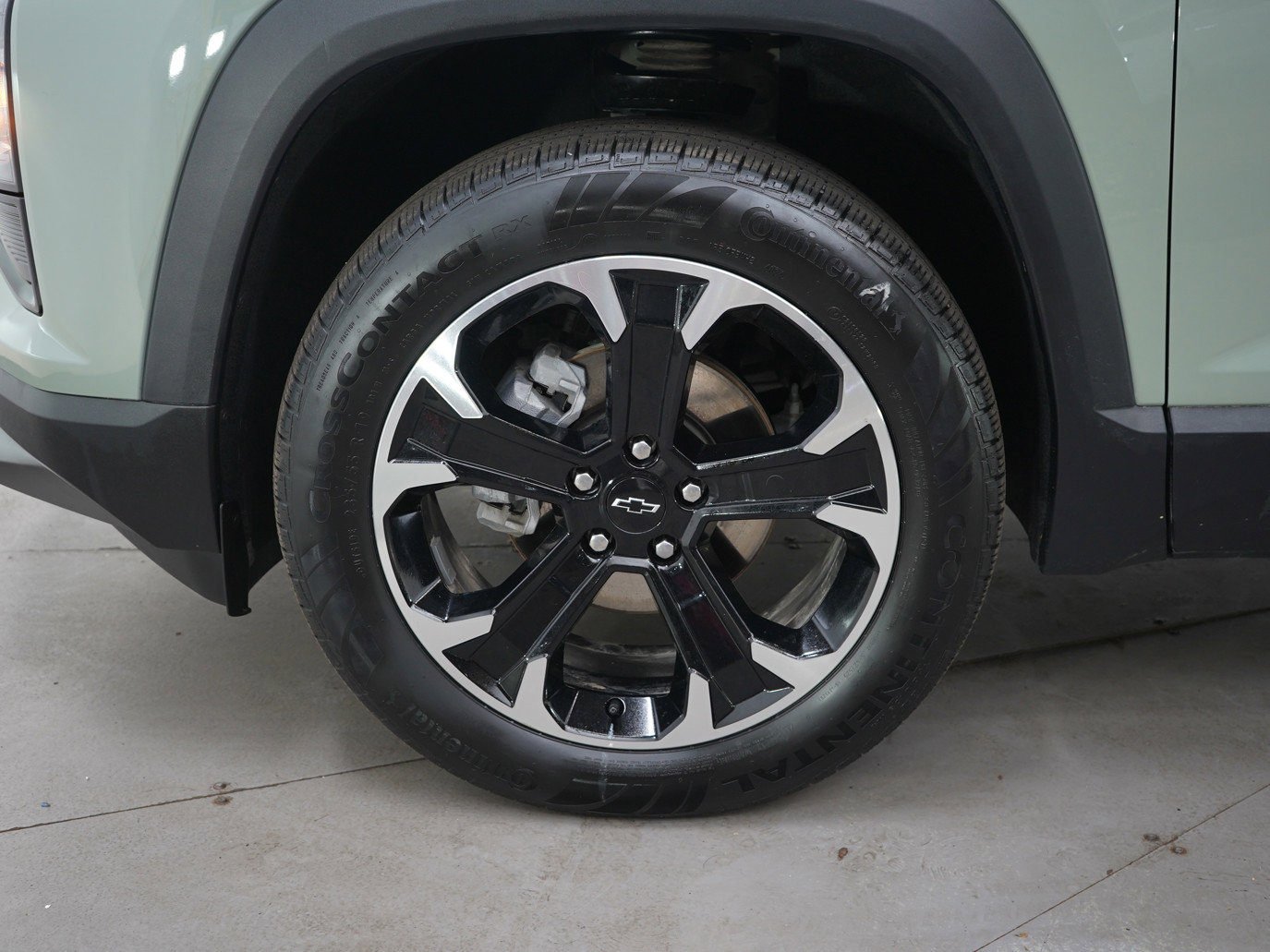 Used 2025 Chevrolet Equinox LT AWD/4WD image 24