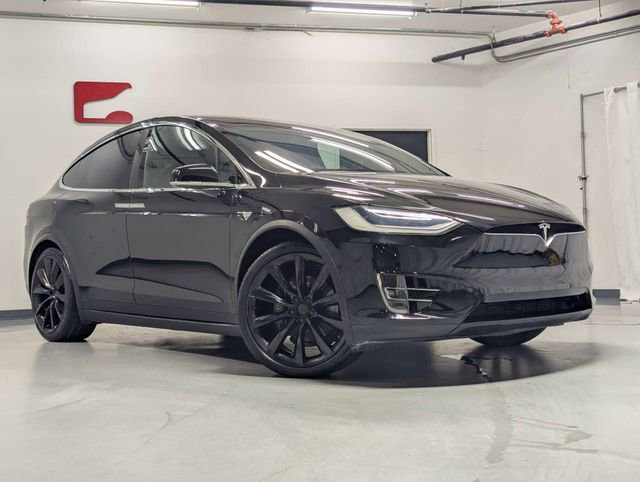 Used 2020 Tesla Model X Long Range image 2