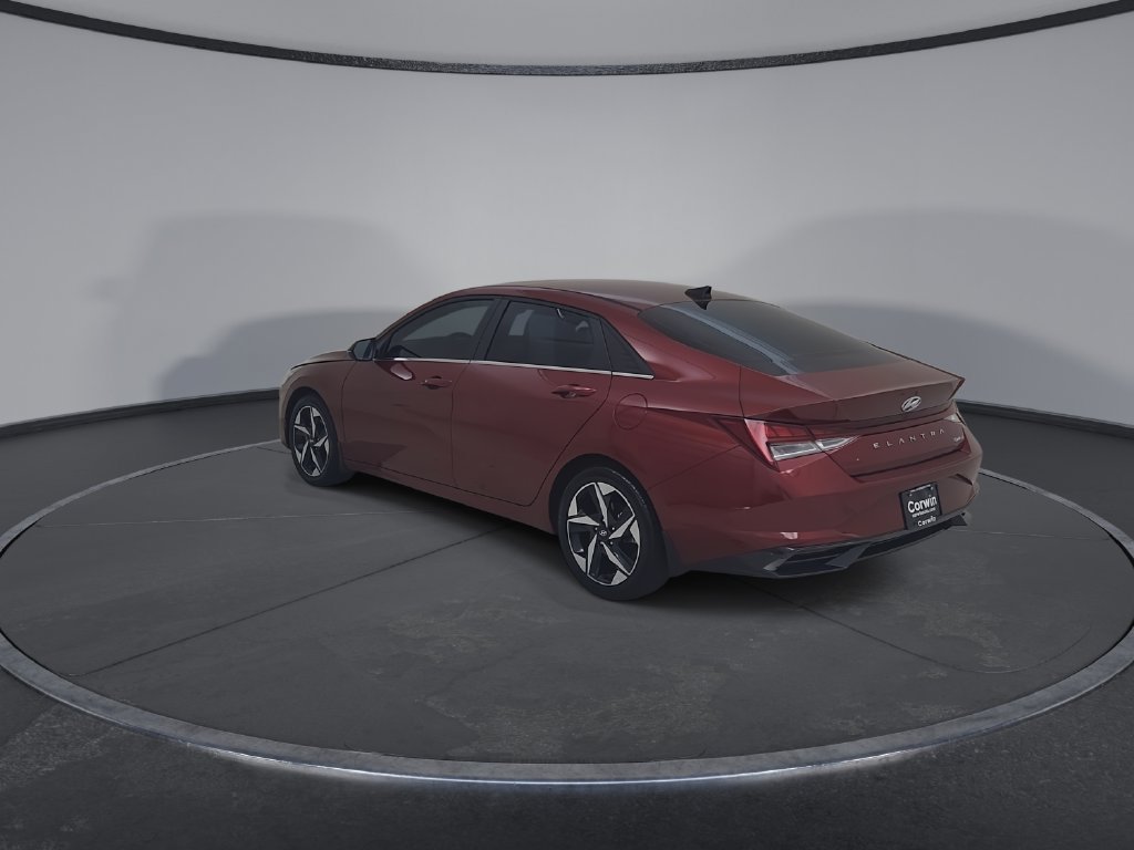 Used 2023 Hyundai Elantra Limited FWD image 12