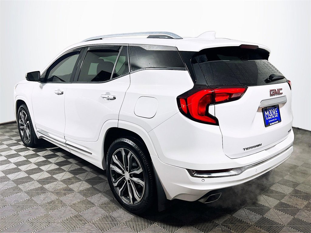 Used 2020 GMC Terrain Denali w/ Denali Premium Package image 6