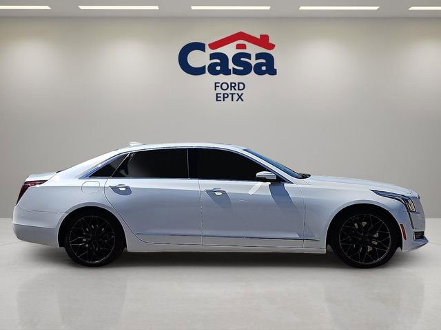 Used 2018 Cadillac CT6 Luxury image 2