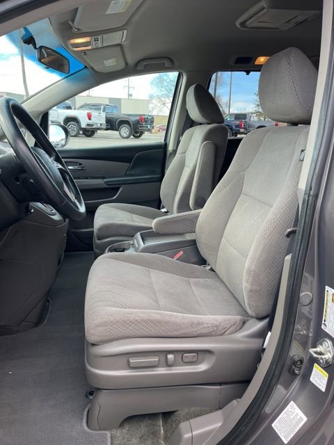 Used 2016 Honda Odyssey SE image 31