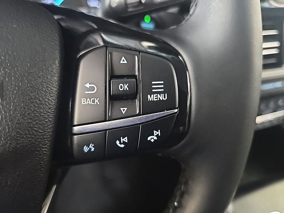 Used 2022 Ford Escape SE w/ Convenience Package AWD/4WD image 16