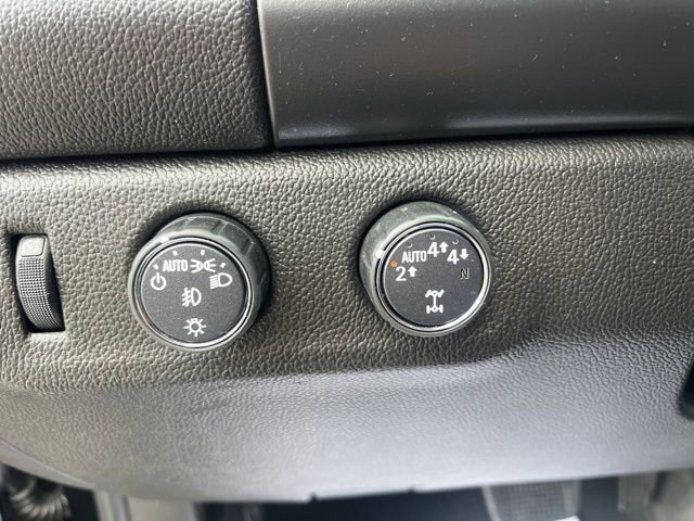 Used 2022 Chevrolet Colorado LT w/ LT Convenience Package image 25