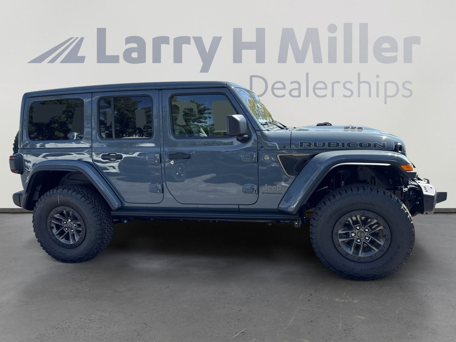 New 2025 Jeep Wrangler Unlimited Rubicon 392 image 9