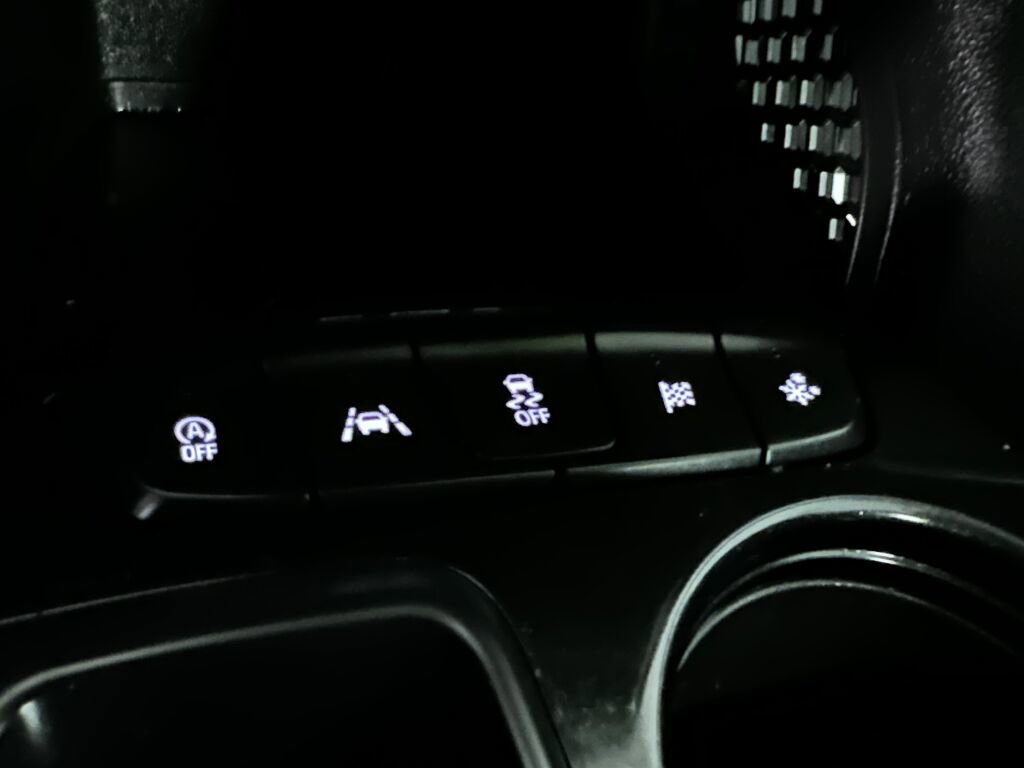 Used 2023 Chevrolet TrailBlazer LT w/ Convenience Package image 18