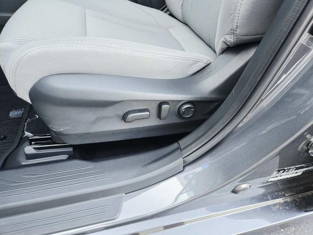 Used 2025 Subaru Legacy Premium AWD/4WD image 30