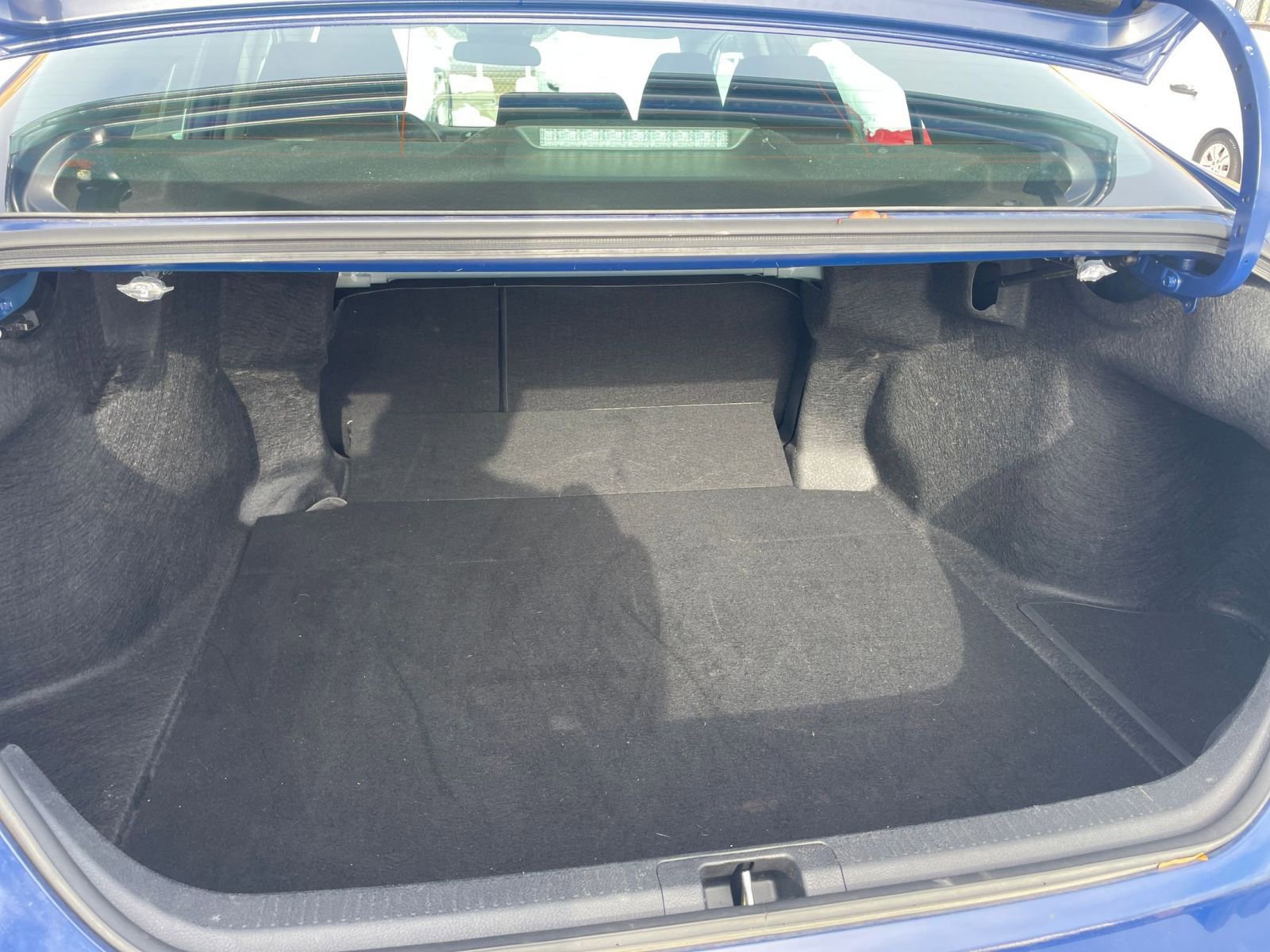 Used 2025 Toyota Camry LE image 31