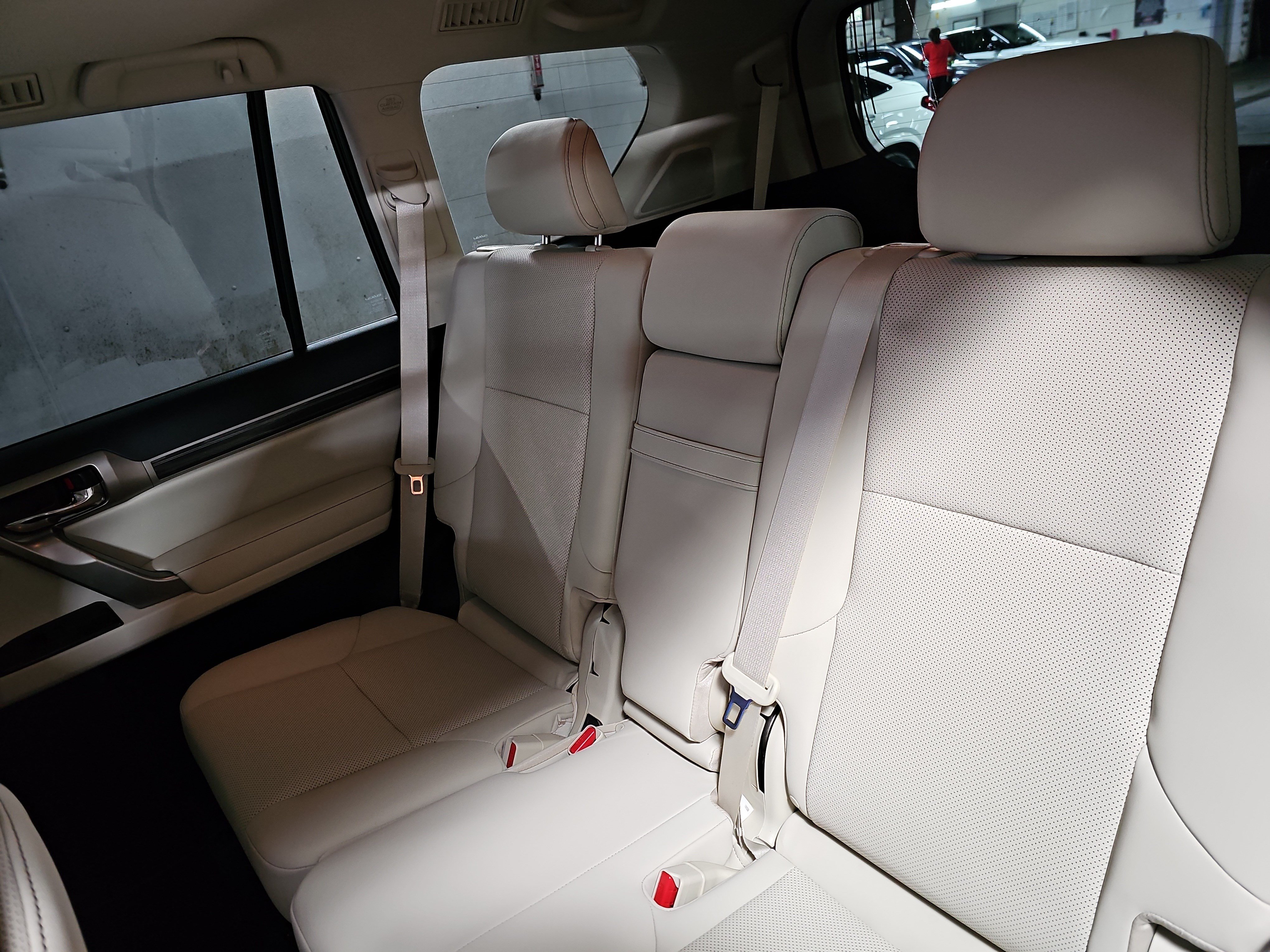 Used 2021 Lexus GX 460 Premium w/ Premium Plus Package AWD/4WD image 16