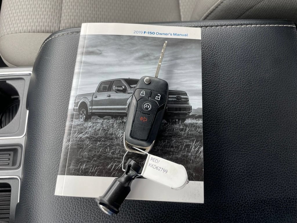 Used 2019 Ford F150 XLT w/ Equipment Group 302A Luxury AWD/4WD image 37