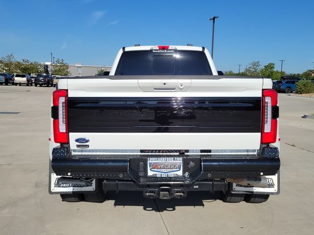 Certified 2026 Ford F450 Platinum w/ FX4 Off-Road Package AWD/4WD image 12