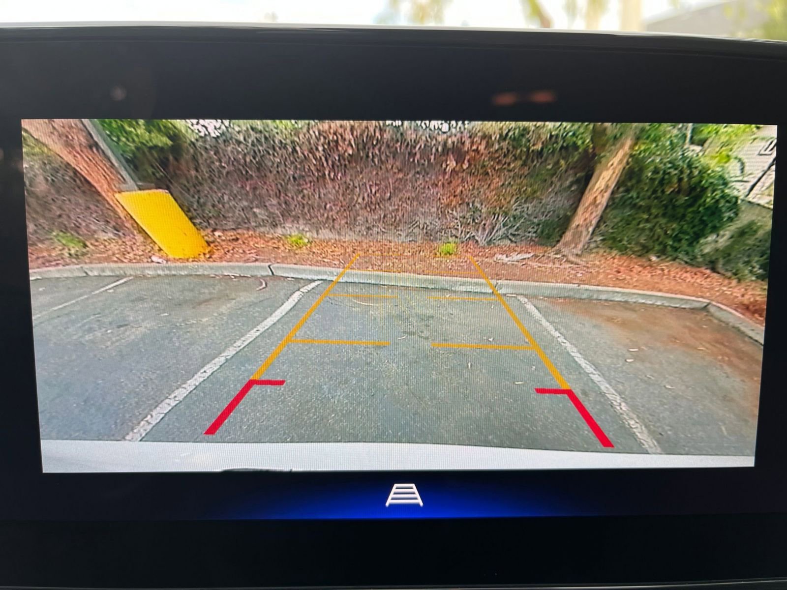 Used 2025 Chevrolet Trax LT image 17