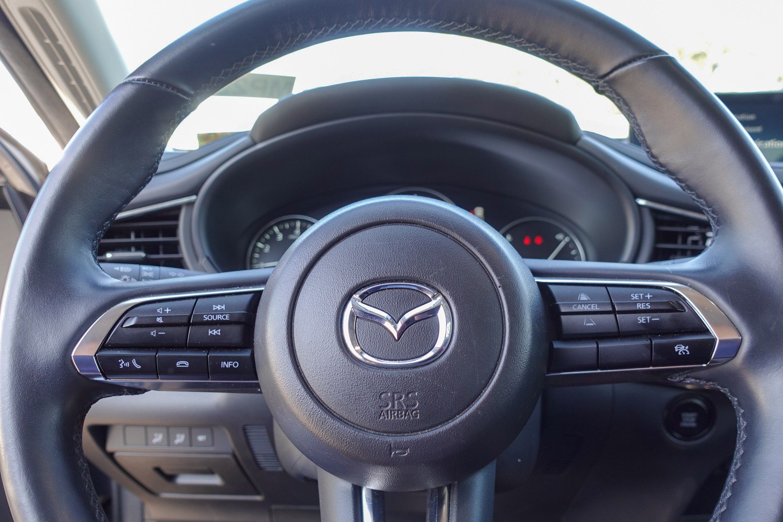 Certified 2025 MAZDA CX-30 AWD 2.5 S w/ Preferred Package image 13