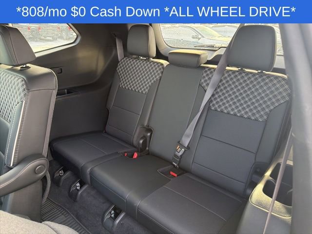 Used 2025 GMC Acadia Denali w/ LPO, Floor Liner Package image 20