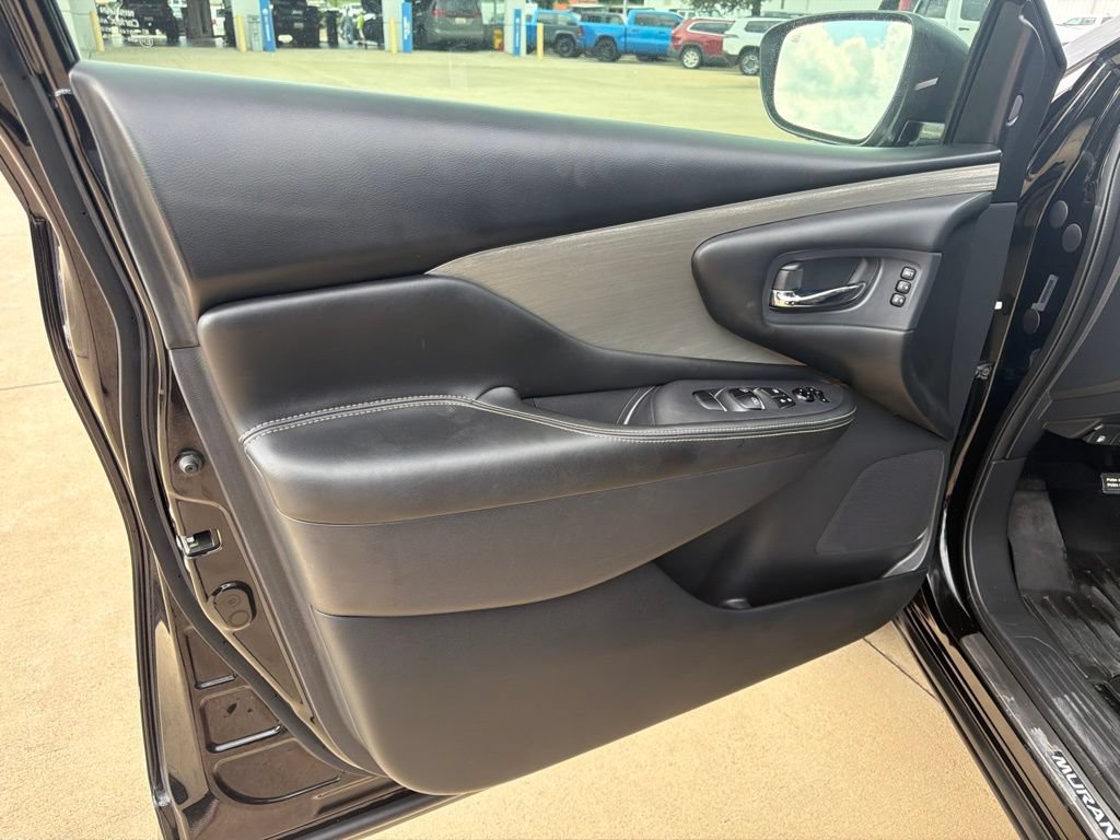 Used 2018 Nissan Murano SL w/ Midnight Edition Package AWD/4WD image 22