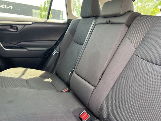 Used 2021 Toyota RAV4 LE AWD/4WD image 26