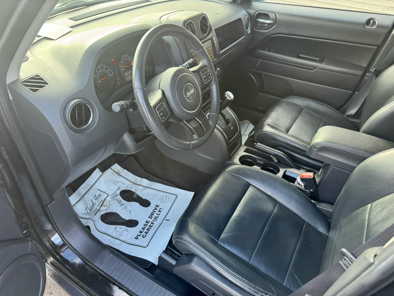 Used 2017 Jeep Patriot High Altitude image 11