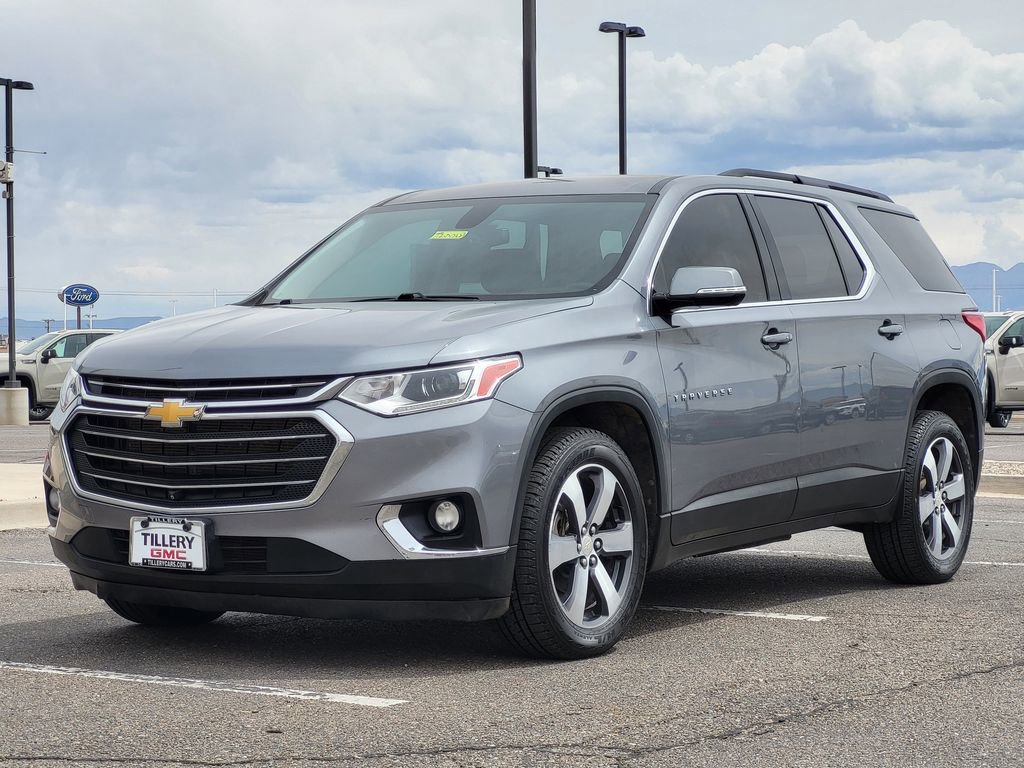 Used 2020 Chevrolet Traverse LT w/ LT Premium Package AWD/4WD image 4