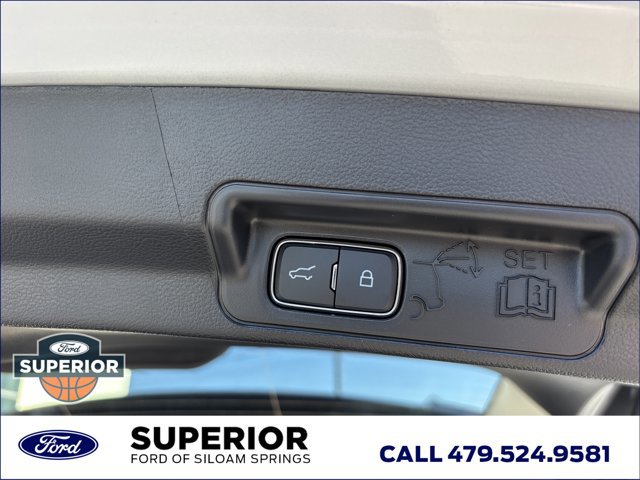 New 2026 Ford Explorer Active w/ Active Comfort Package image 10