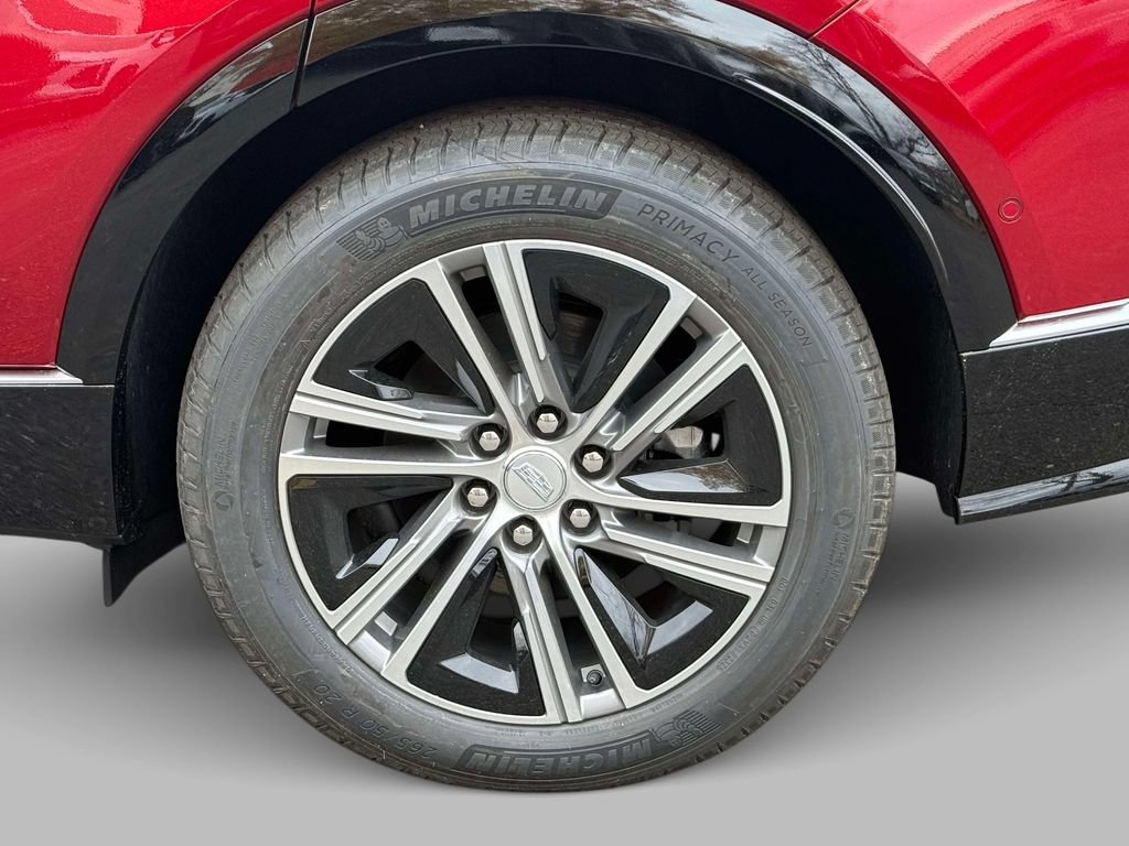 Used 2026 Cadillac Lyriq Luxury w/ LPO, Floor Liner Package AWD/4WD image 12