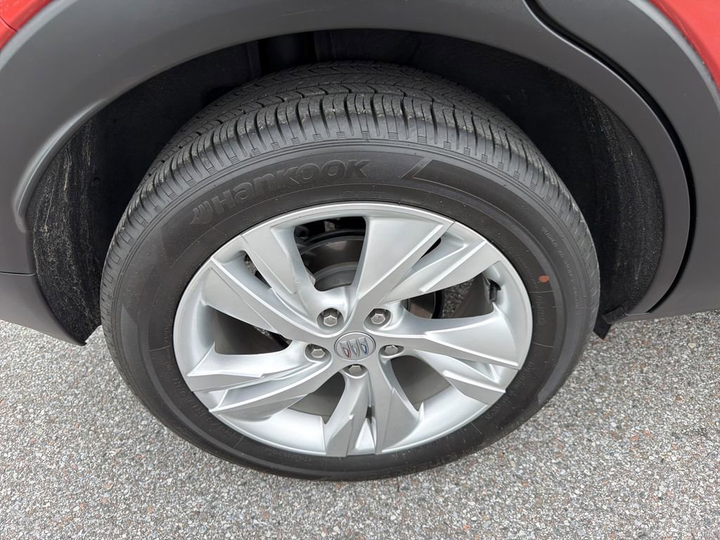 Used 2024 Buick Encore GX Preferred w/ Comfort Package FWD image 46