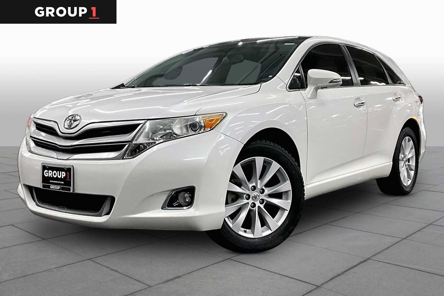 Used 2015 Toyota Venza XLE w/ XLE Premium Package FWD image 1