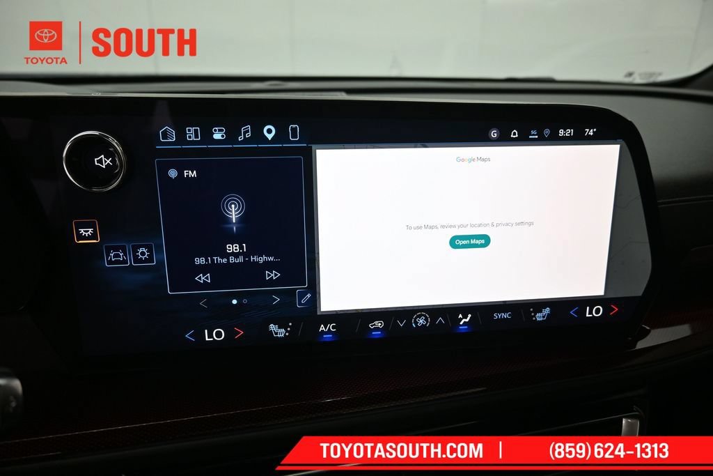 Used 2026 Chevrolet Traverse Z71 w/ Enhanced Driving Package AWD/4WD image 15