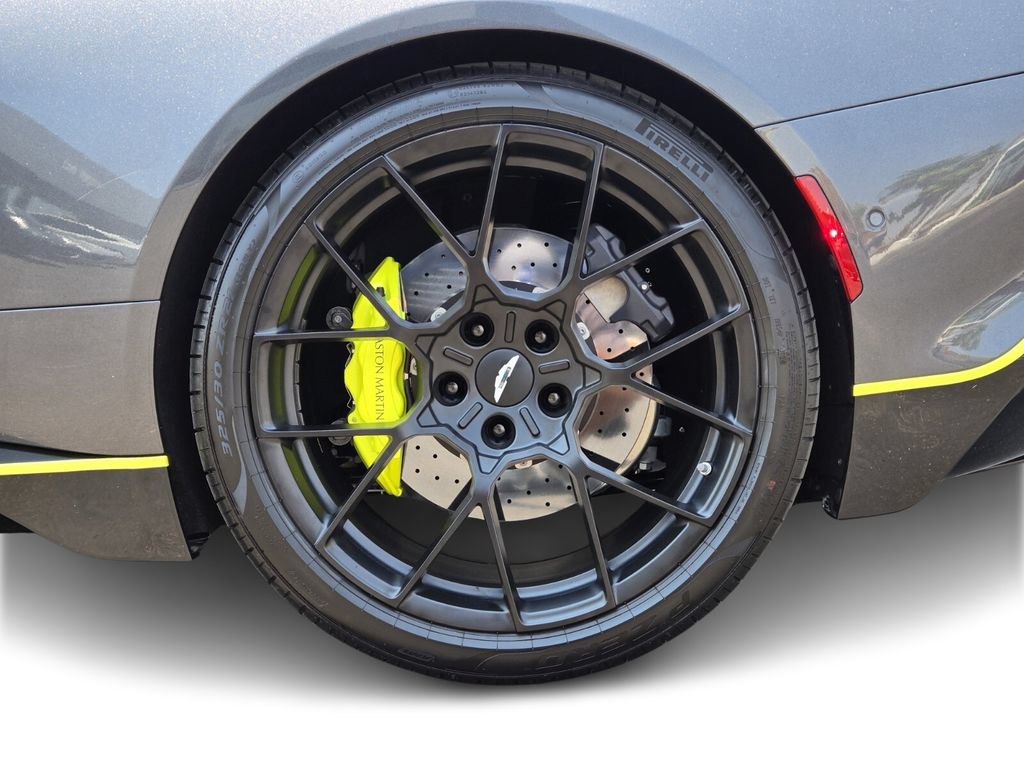 New 2025 Aston Martin Vanquish RWD image 13