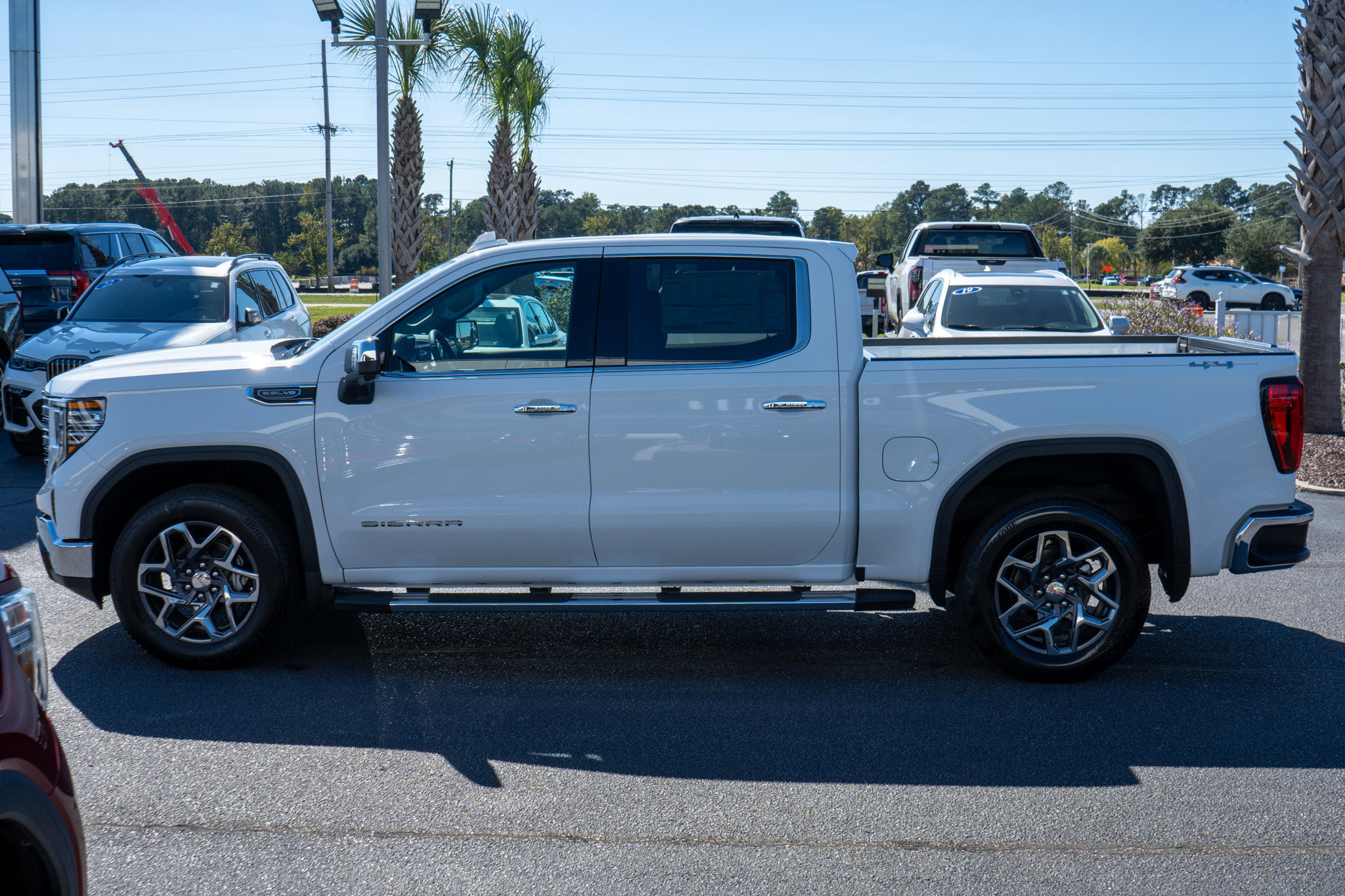 New 2026 GMC Sierra 1500 SLT w/ SLT Premium Package image 6