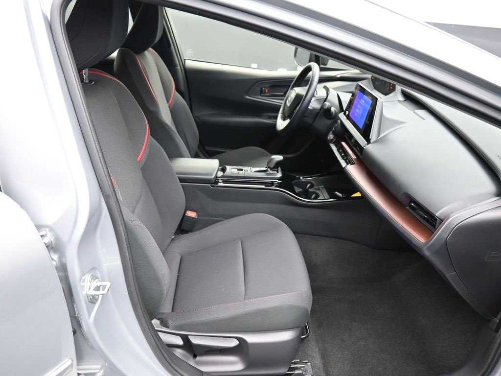 Certified 2024 Toyota Prius Prime SE image 23