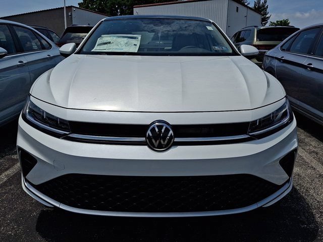 Certified 2026 Volkswagen Jetta SE FWD image 2