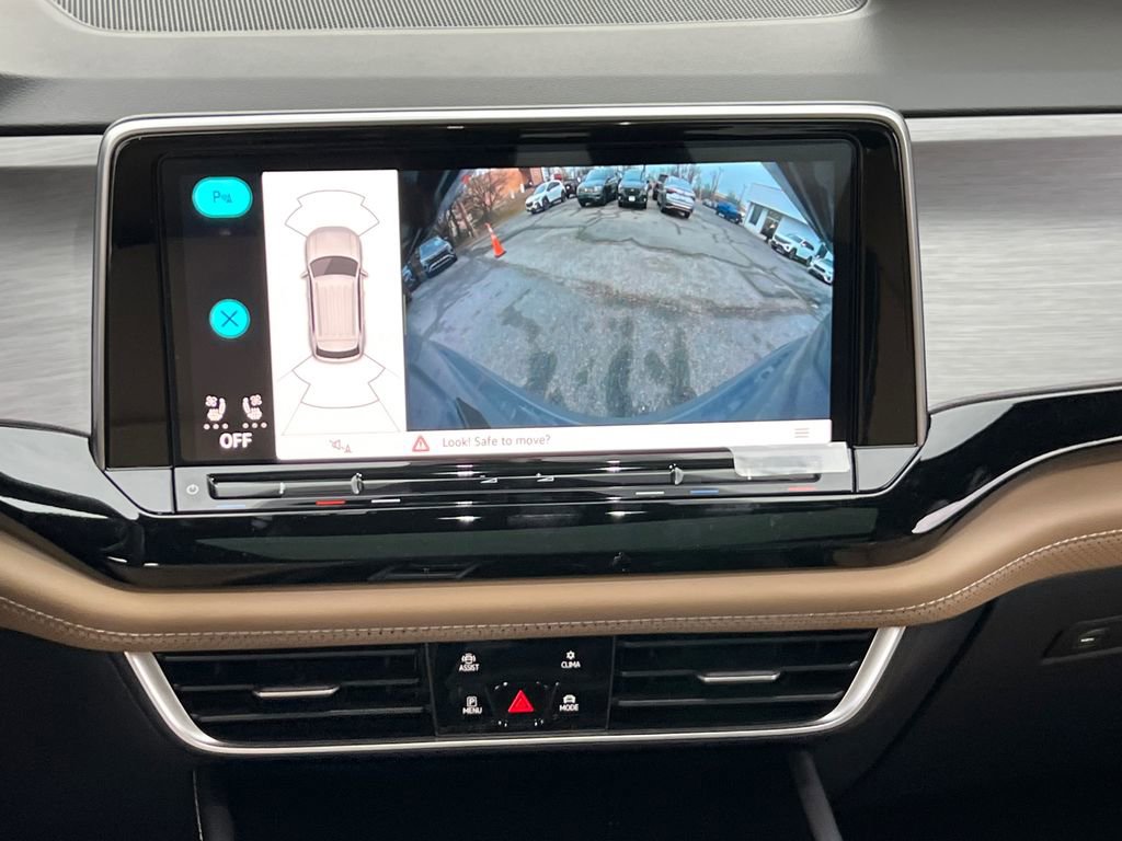 New 2026 Volkswagen Atlas Cross Sport SE image 26