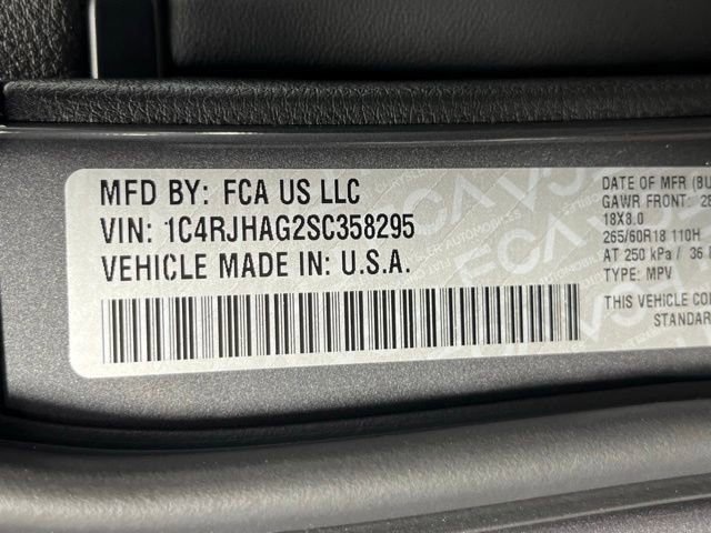 New 2025 Jeep Grand Cherokee Laredo X w/ Luxury Tech Group I image 10