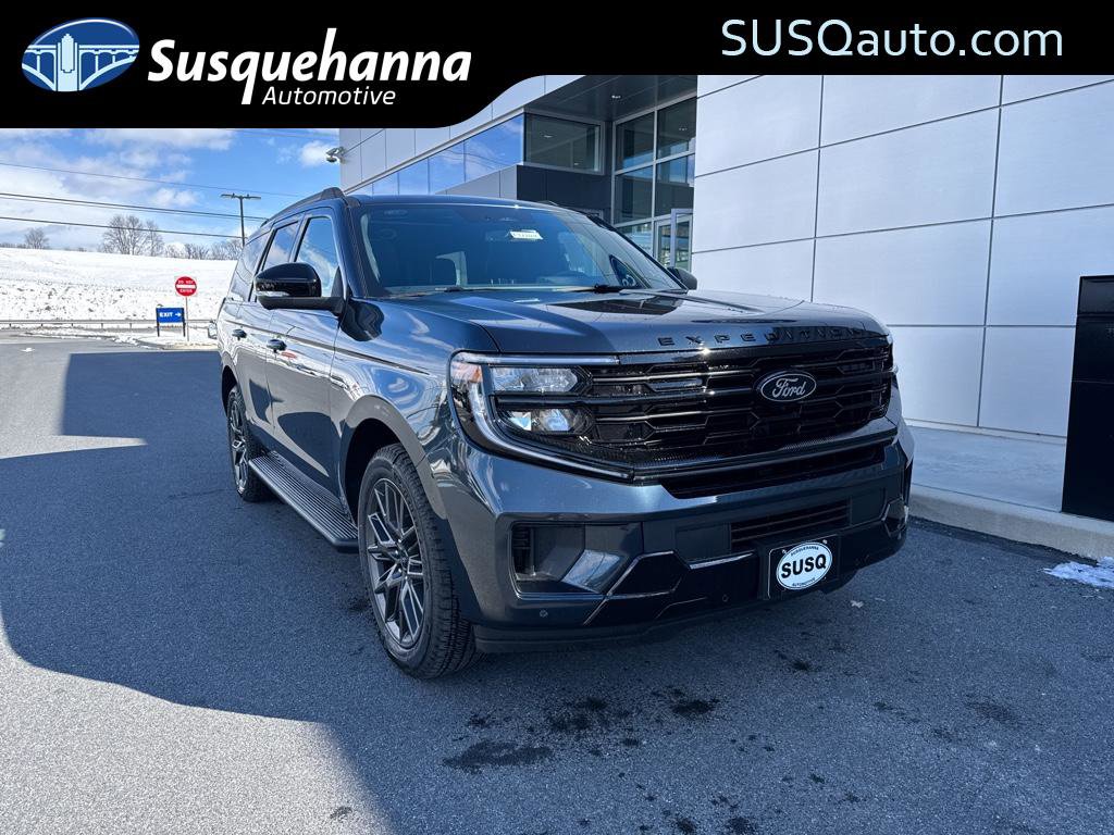 New 2026 Ford Expedition Platinum w/ Stealth Appearance Package