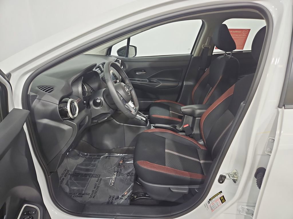 Used 2024 Nissan Versa SR w/ Trunk Package image 10